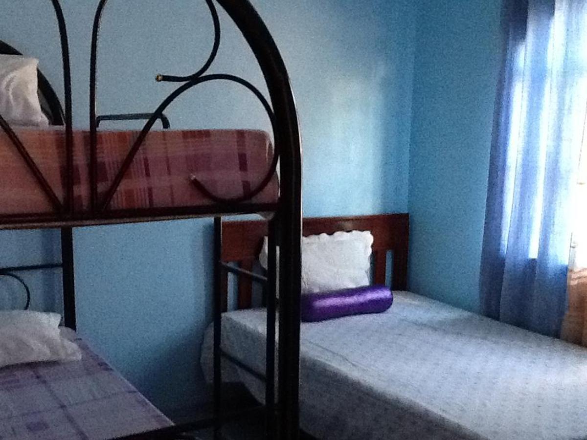 Bognot Lodge : Alvin Bognot Mt Pinatubo Guesthouse And Tours Santa Juliana 객실 사진